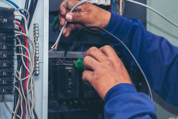 Best Local Electrician Companies  in Oologah, OK